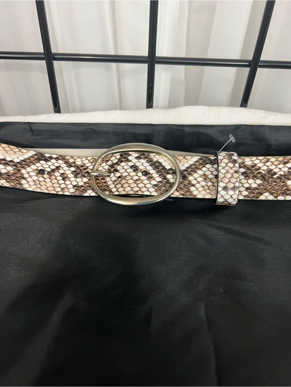 NWT WHITE HOUSE BLACK MARKET Neutral Snake Print Belt with Oval Gold Buckle